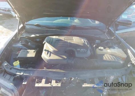 2018 Chrysler 300 300S Awd from USA, damaged, VIN 2C3CCAGG1JH300368